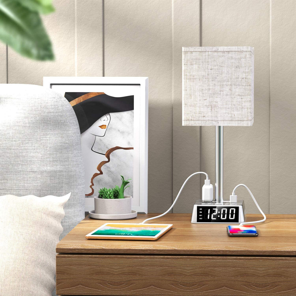 USB charging table lamp
