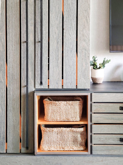 Wicker baskets for shelves