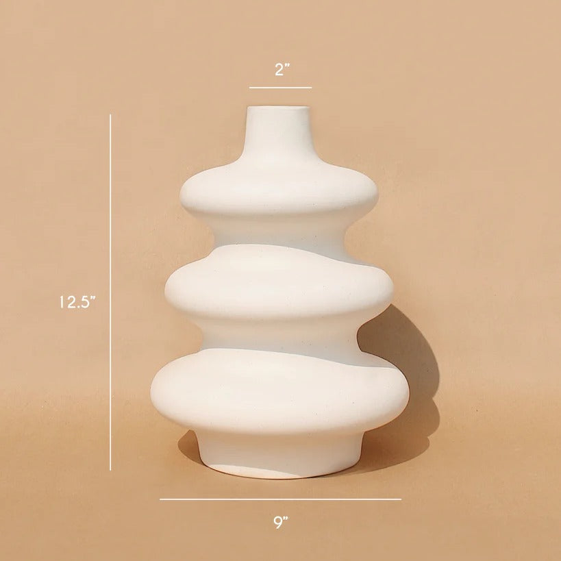 White Big Mezo Vase with a minimalist Scandinavian design for modern home décor.