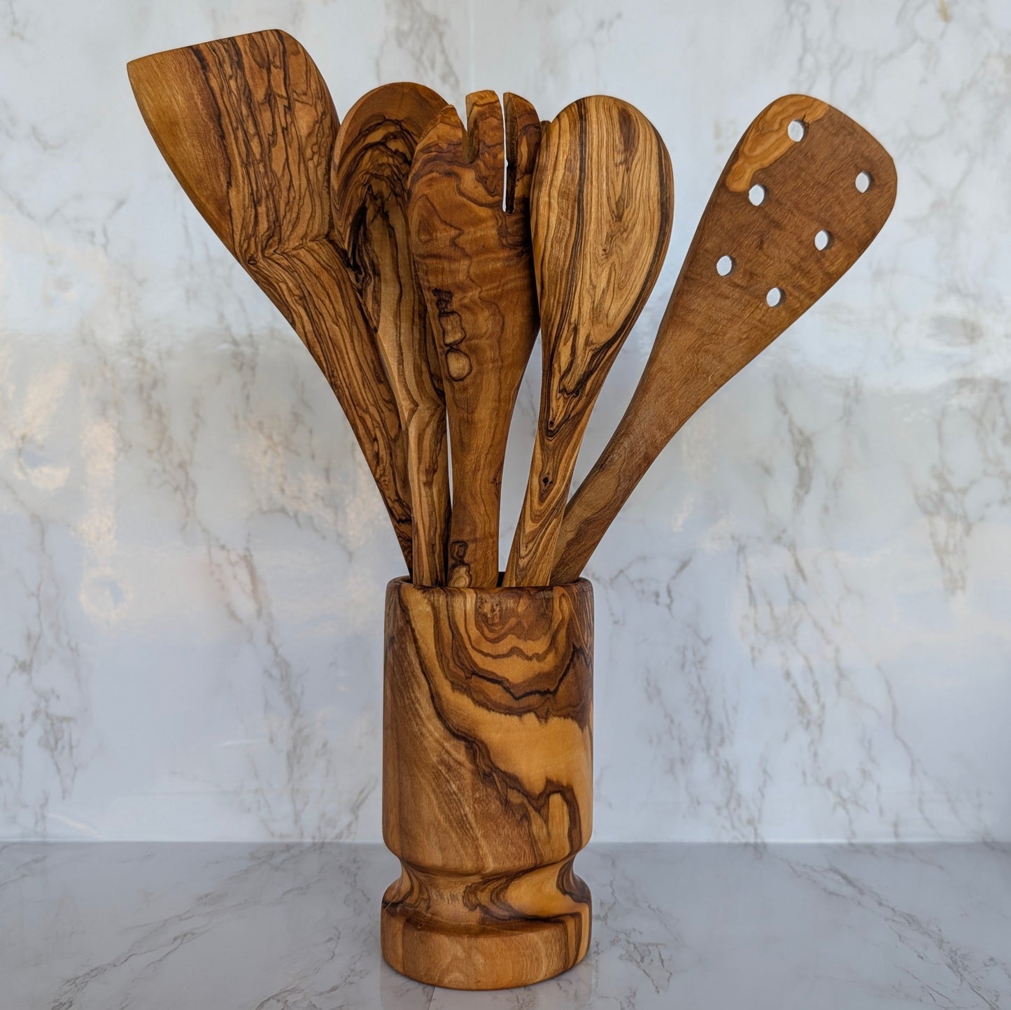Serving spoons set